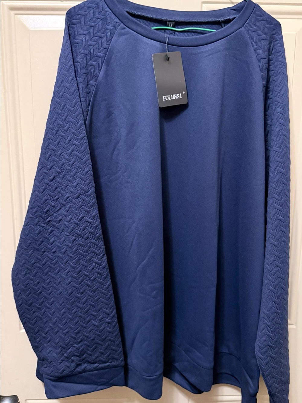 Folunsi Navy Sweatshirt with Chevron Pattern Sleeves Size 4X